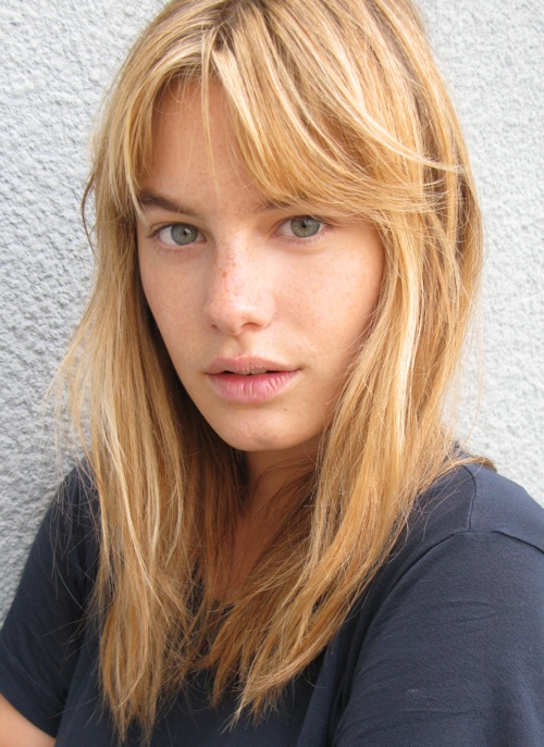 ICANDI CAMILLE ROWE October 27th 2011 Leave a Comment